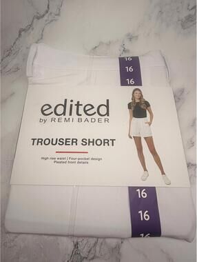 Edited by Remi Bader Trouser Shorts Size 16 White High Rise Pleated NWT